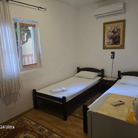 Guesthouse Djacic Μπούντβα Δωμάτιο φωτογραφία