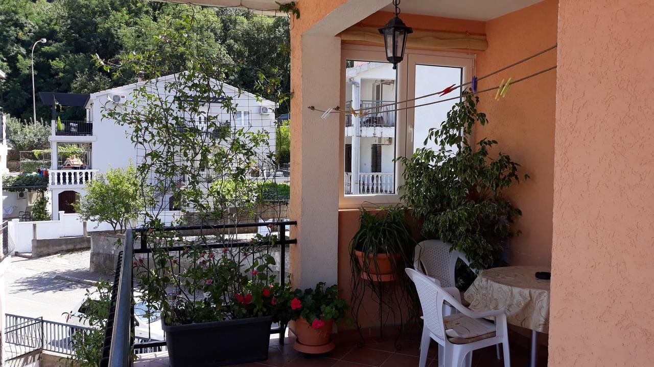 Guesthouse Djacic Μπούντβα Εξωτερικό φωτογραφία